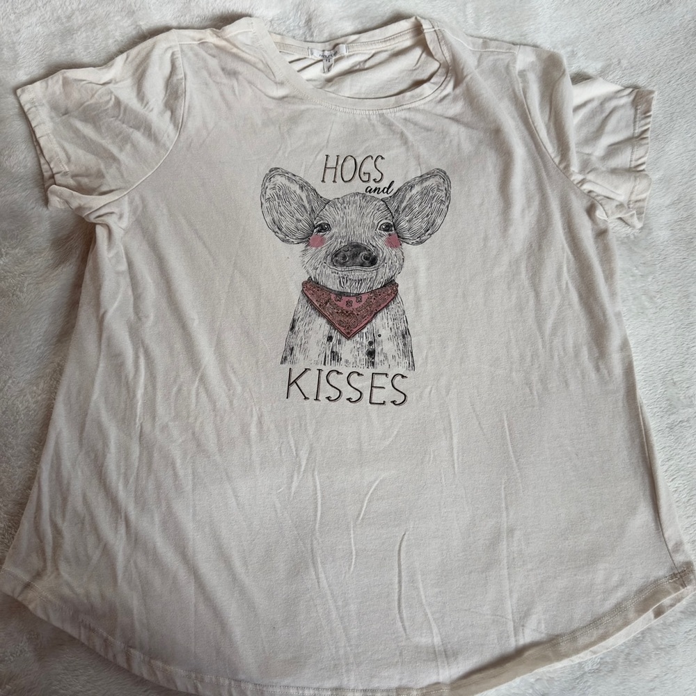 Maurices Womens 'Hogs and Kisses' T-Shirt